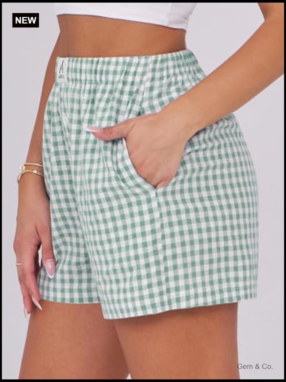 Gingham Plaid Boxer Shorts with Pockets, High Rise, Relaxed Fit - Picture 4 of 7